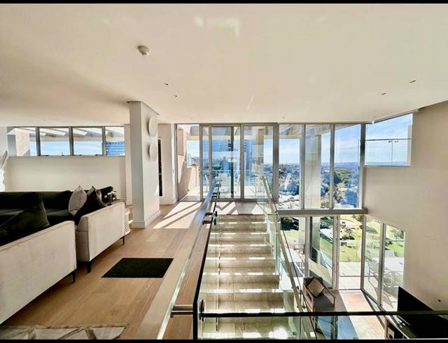 3 BEDROOM APARTMENT FOR SALE IN SANDOWN